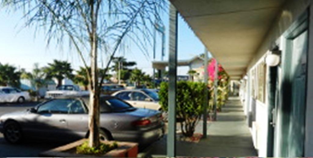 Antioch Executive Inn Exterior foto